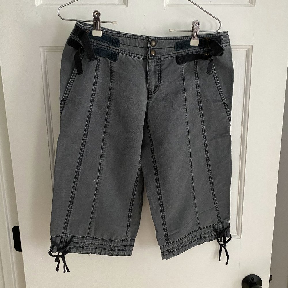 Free People - Gray shorts